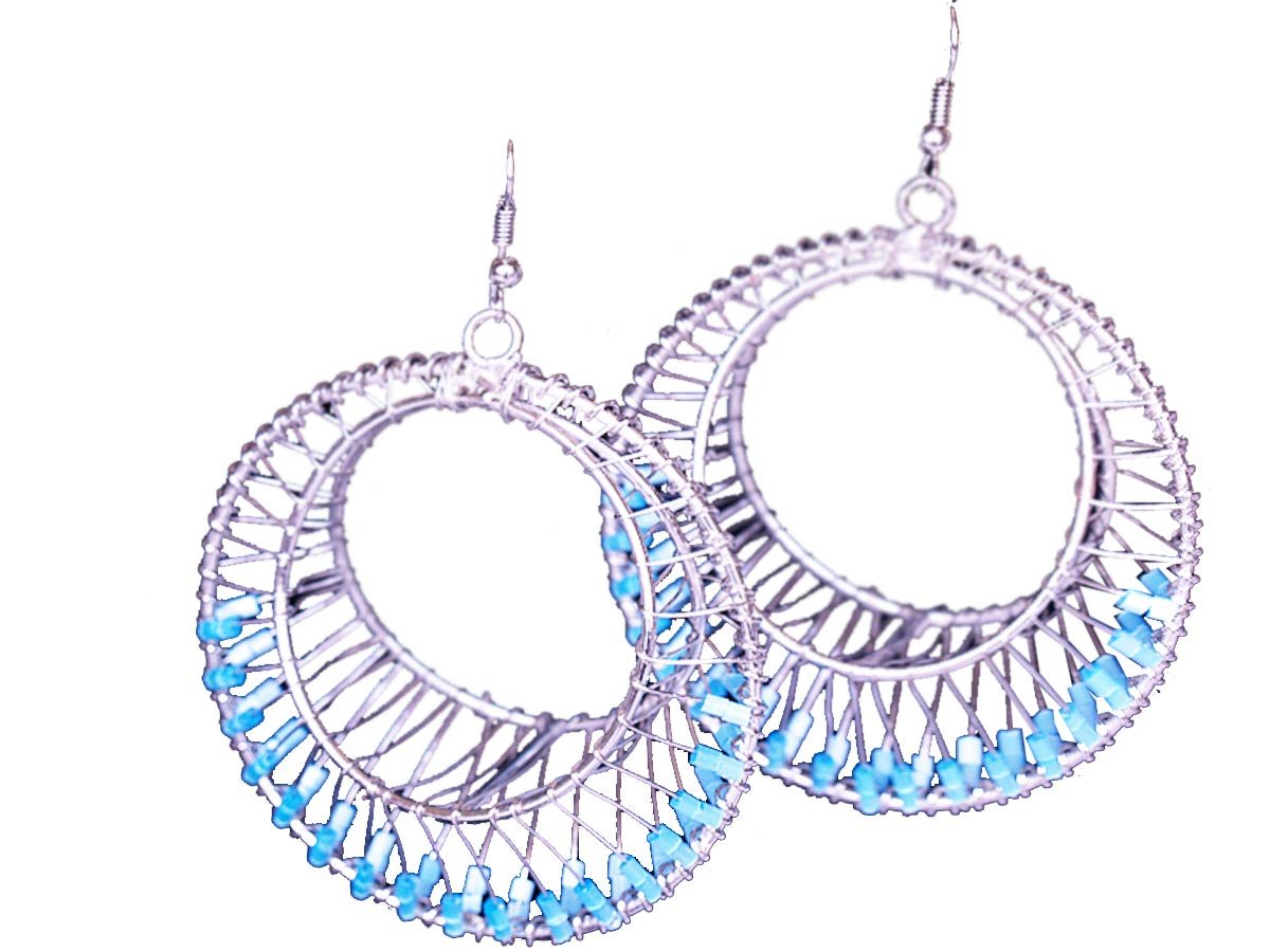 10015_metal-wired-hoop-earring-blue