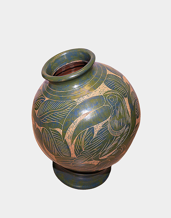 Nicaraguan Etched Green Vase with Pedestal