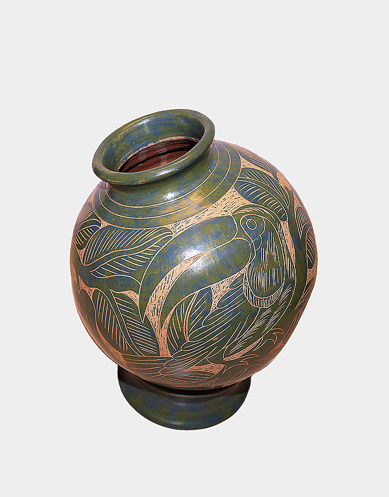 Nicaraguan Green Vase with Pedestal