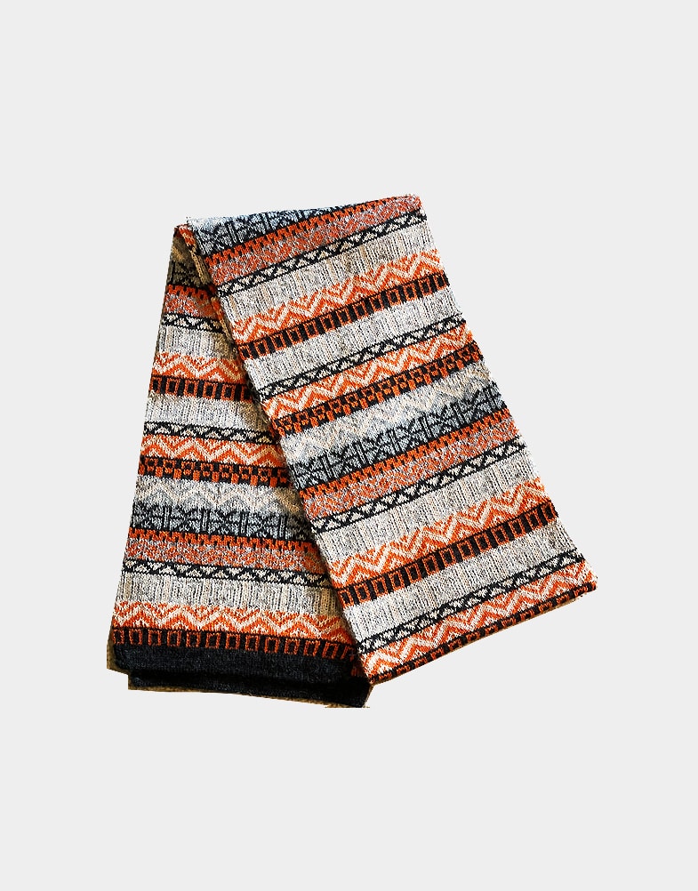 Scarf for fall 2025