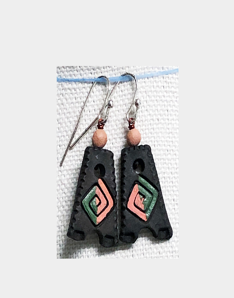 Three pendant jewelry2-b