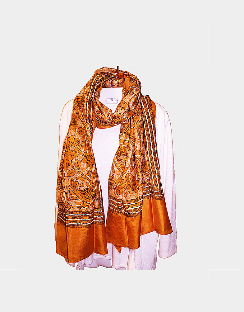 fashion-kantha-embroidered-scarf-005