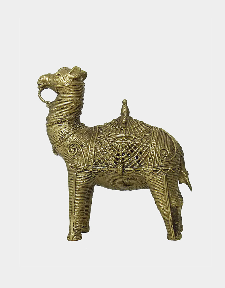 The camel art work is detailed and perfectly finished on hollow metal through hand carving. Own this typical rich handicraft of India for your home or office.