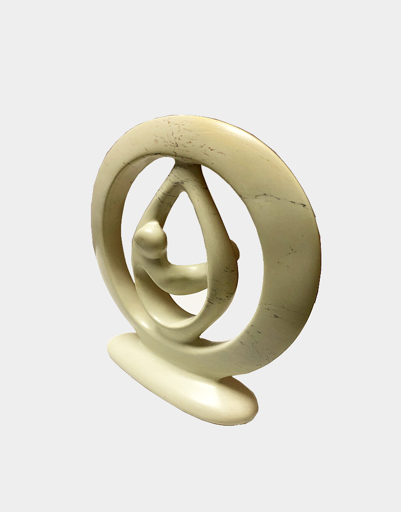 lovers embrace sculpture-b