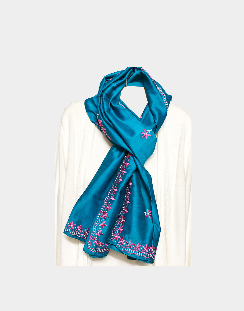 These machine embroidered turquoise Khadi silk (50% cotton-50% silk blend) scarves can be worn with any outfit, on any occasion. Free shipping at Craft Montaz.