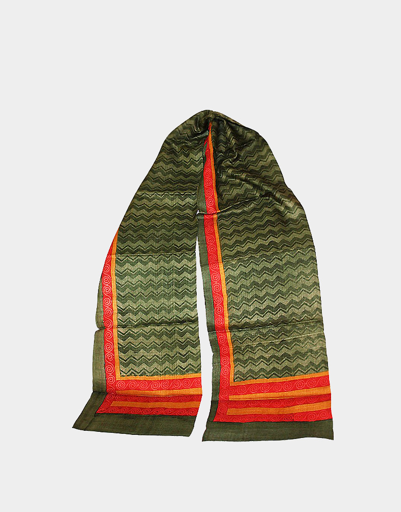 This tassar silk scarf is handdyed to green color and then handprinted with a nice geometric zigzag pattern. Lightweight and easy to carry. Free shipping.