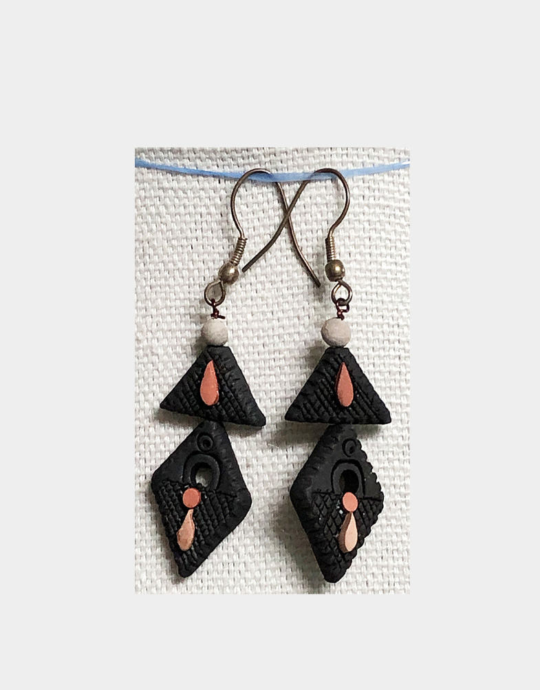 Black Terracotta Jewelry set-1b