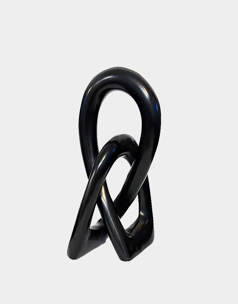 love knot black 2-c